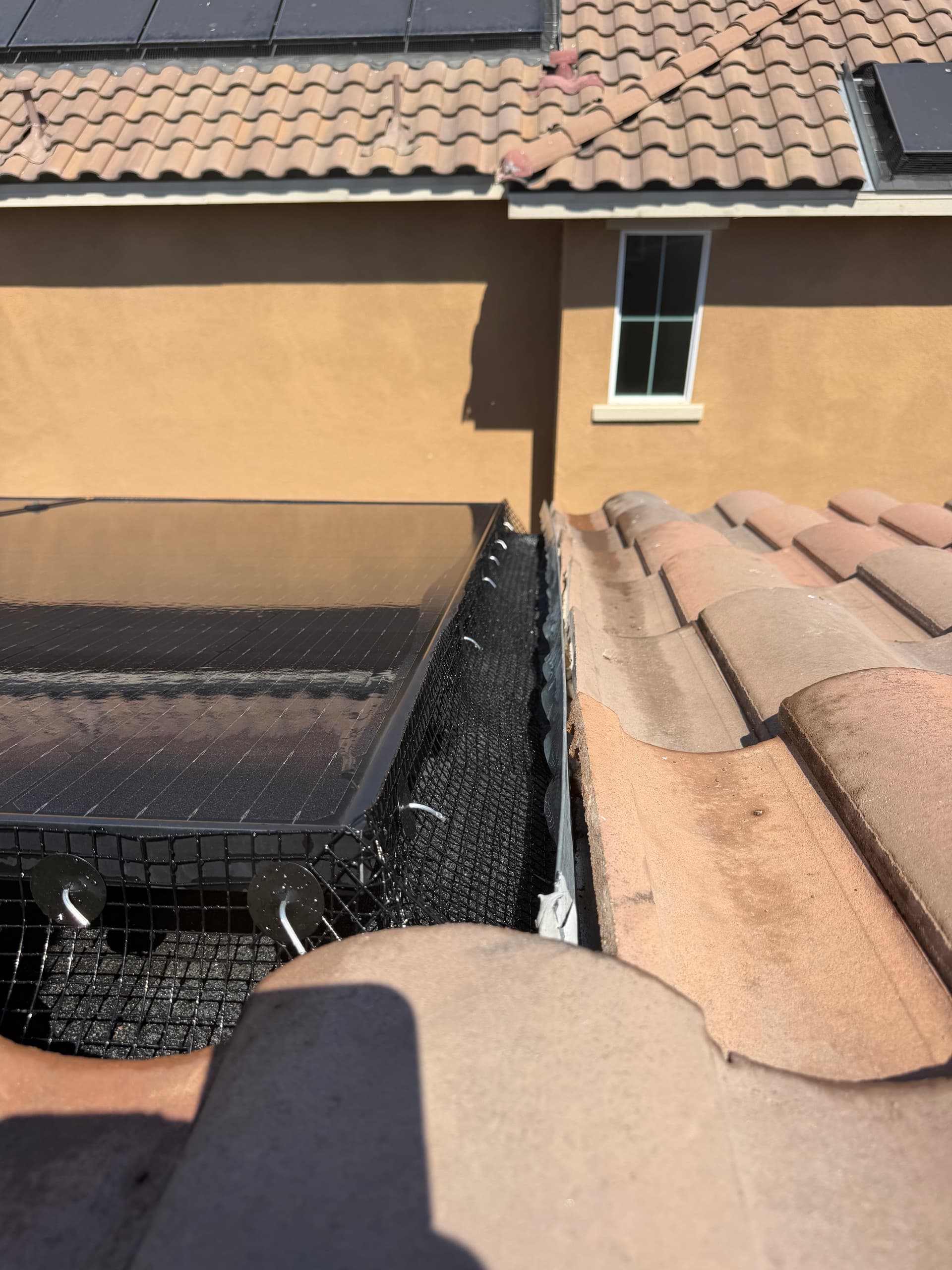 Gallery photos for Solar Panel Bird Proofing and Cleaning in Chino: Image #2