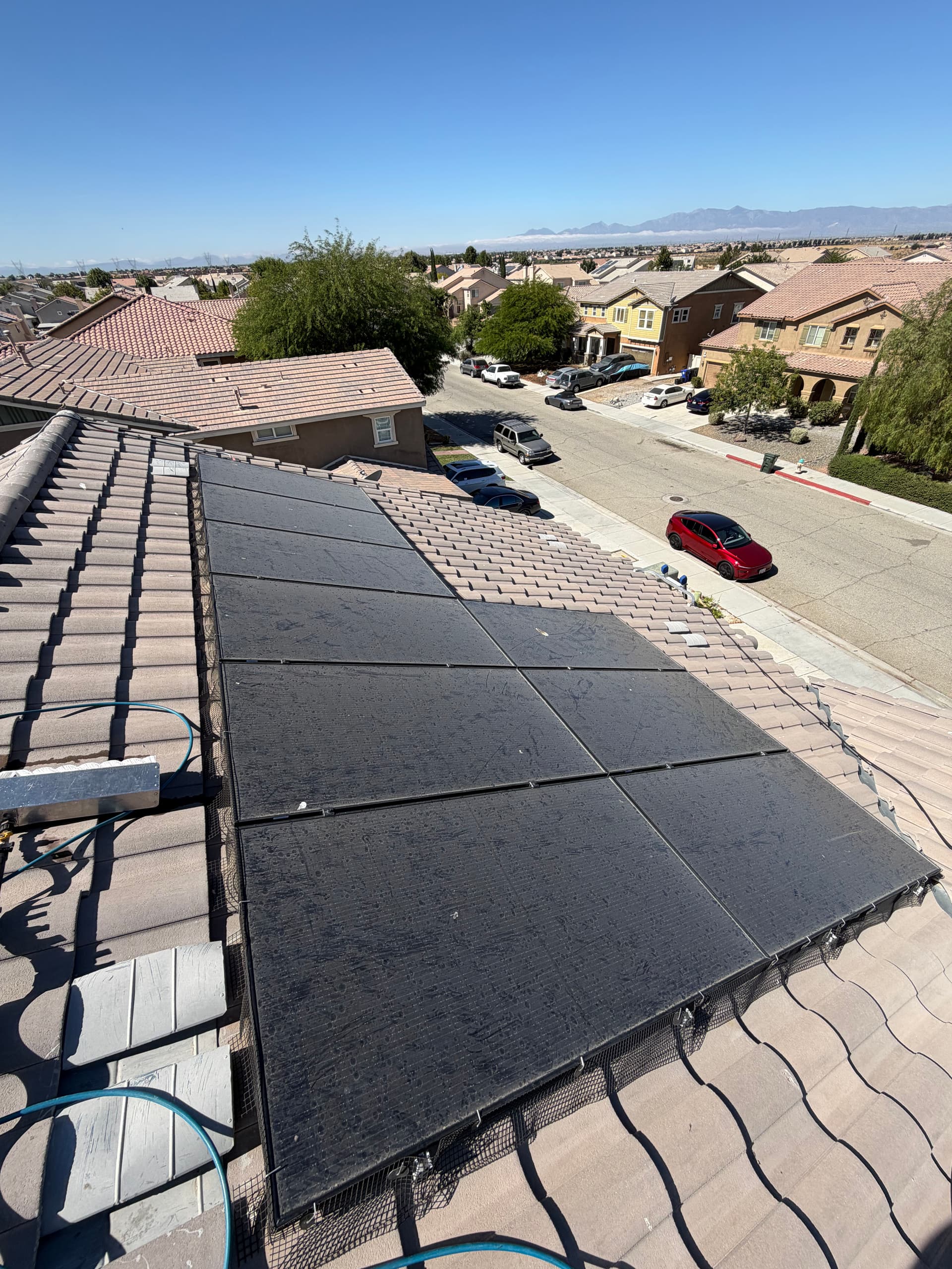 Gallery photos for Solar Panel Cleaning and Bird Proofing in Victorville: Image #1