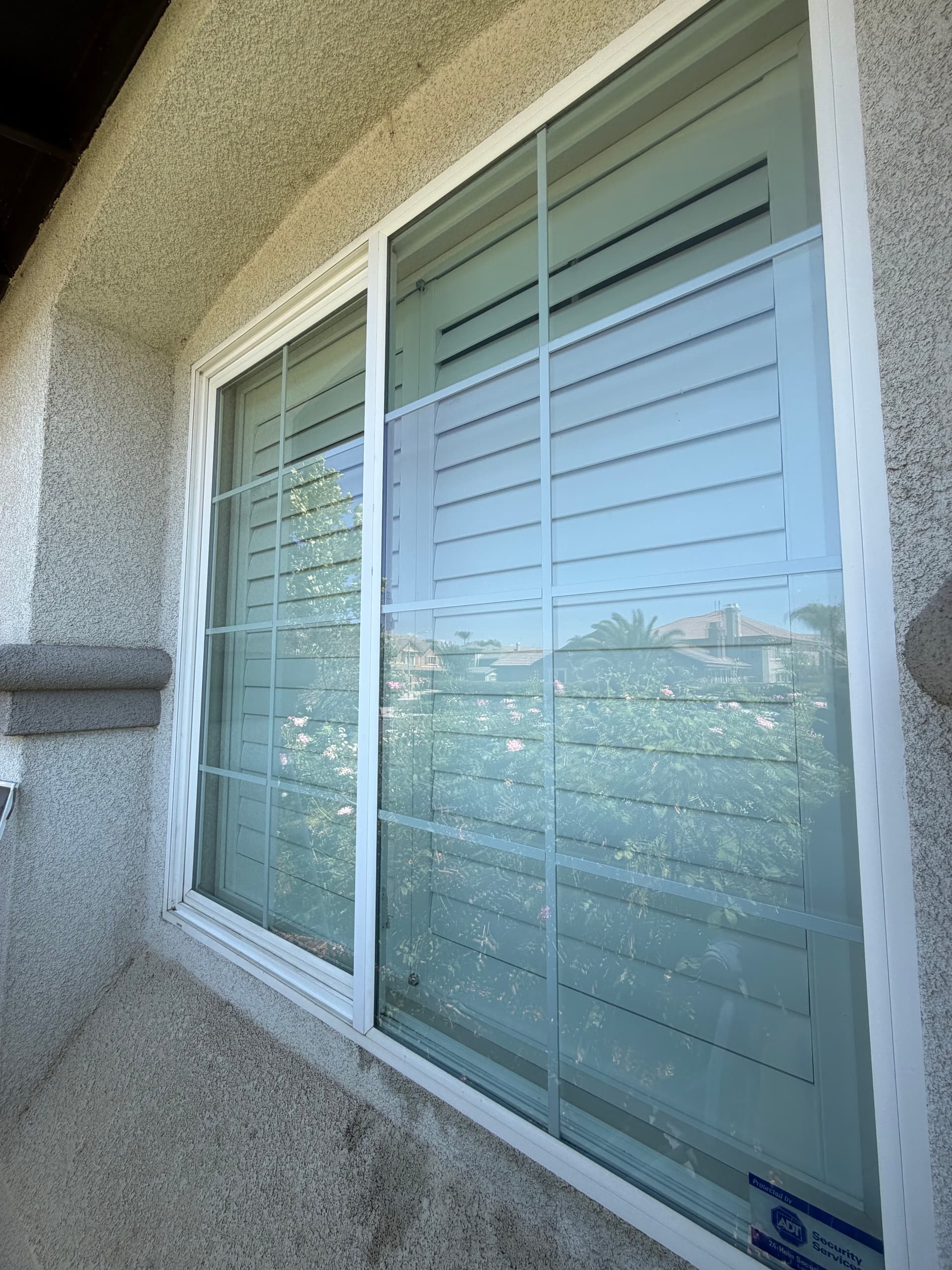 Gallery photos for Window Cleaning and Screen Service in Eastvale and Corona: Image #8