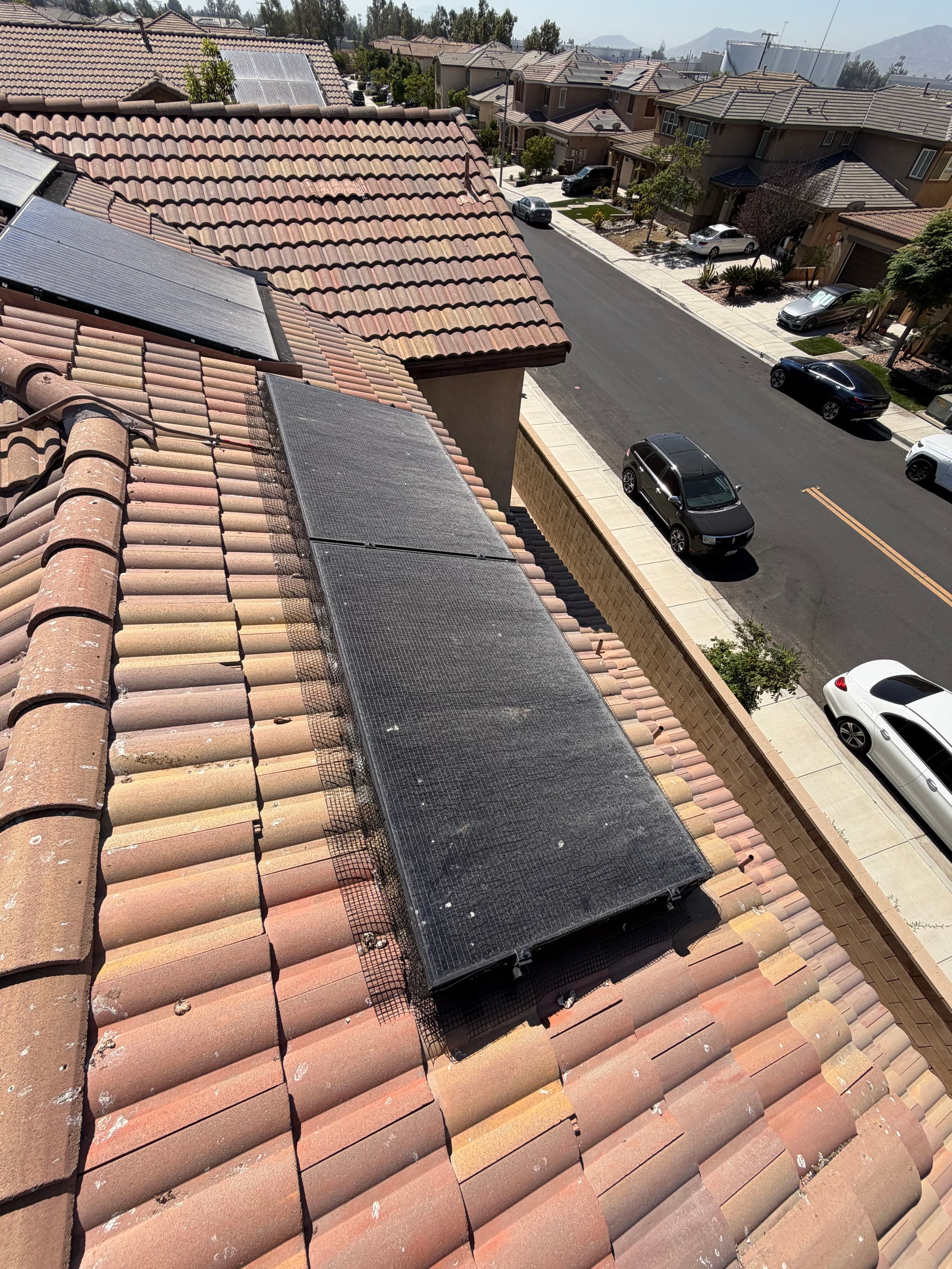 Gallery photos for Solar Panel Cleaning and Bird Proofing in Fontana: Image #5