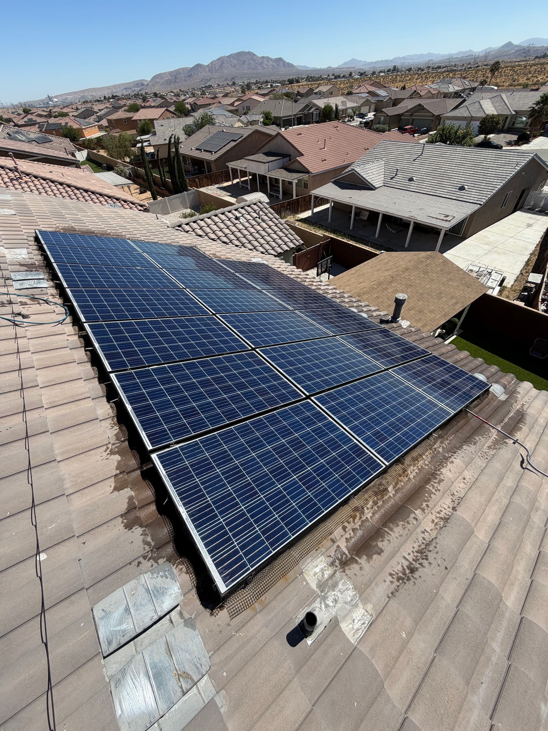Gallery photos for Solar Panel Cleaning and Bird Proofing in Victorville: Image #2