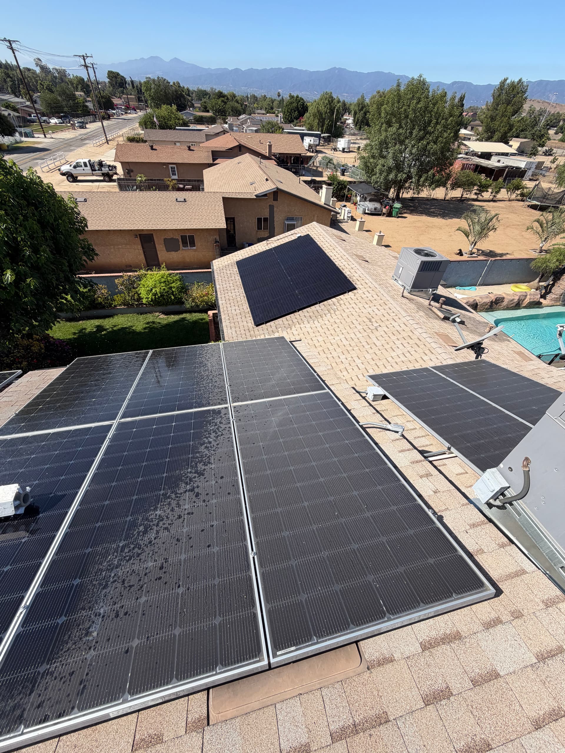 Gallery photos for Biannual Solar Panel Cleaning Service in Norco: Image #5