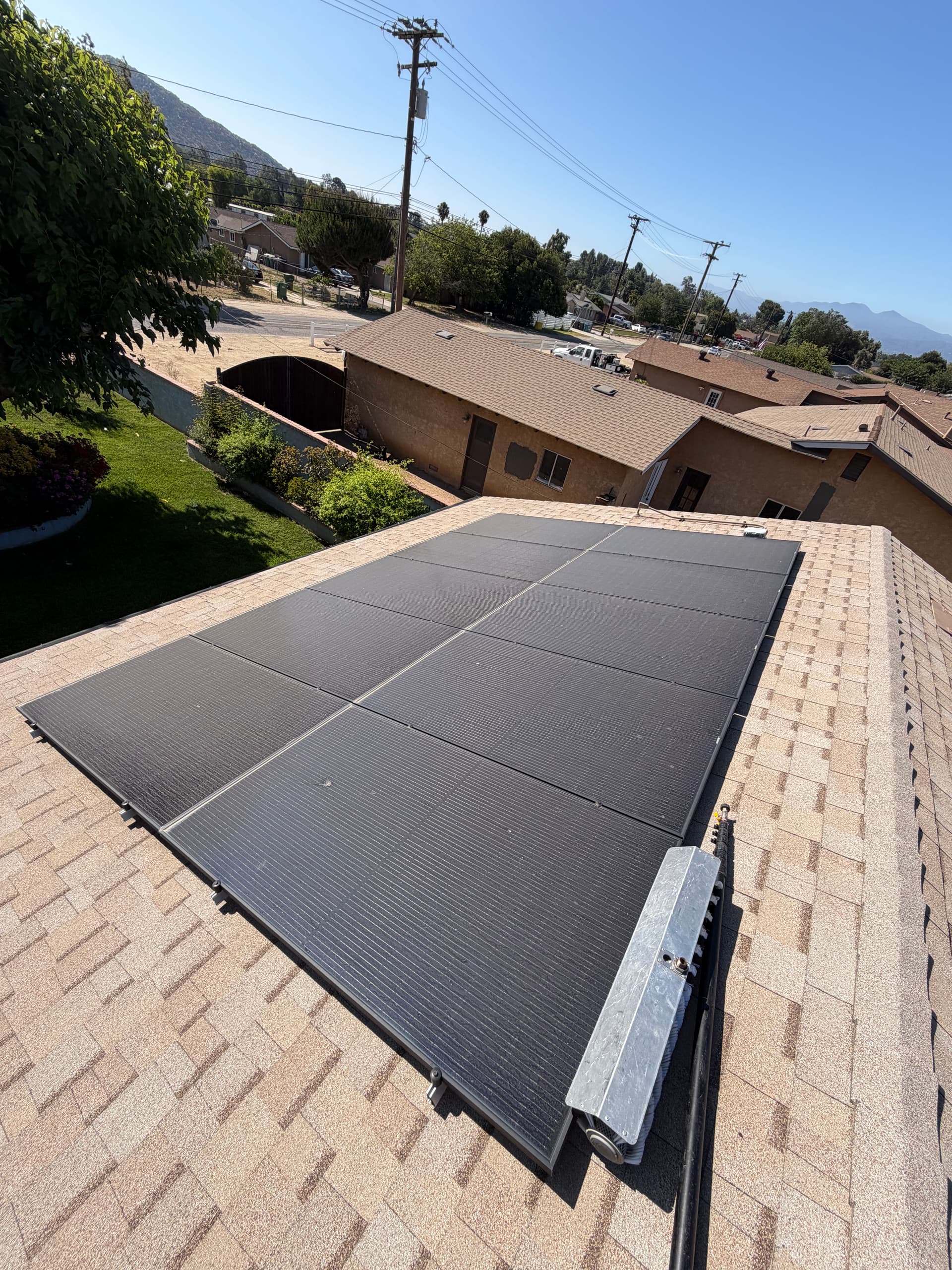 Gallery photos for Biannual Solar Panel Cleaning Service in Norco: Image #4