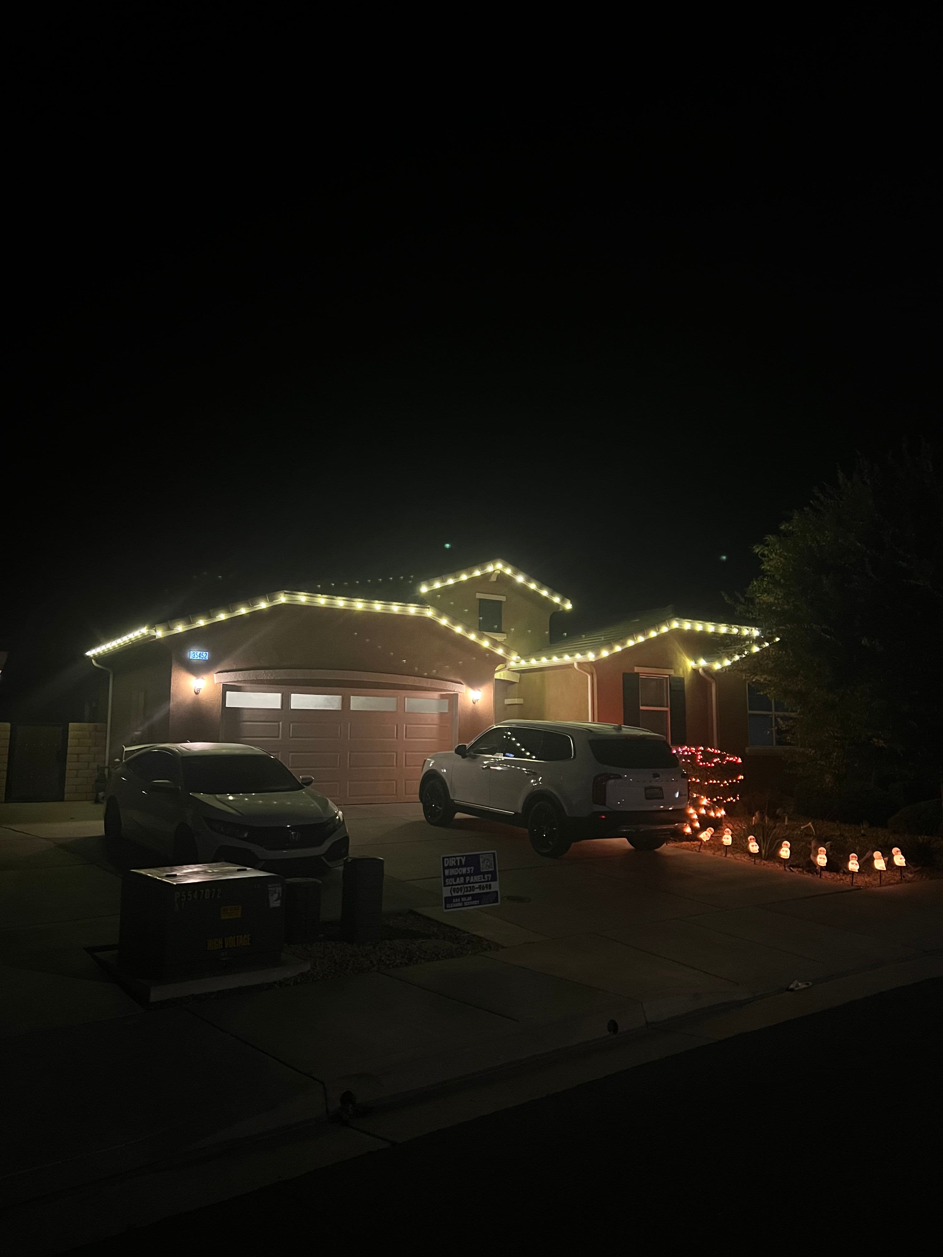 Project Professional Christmas Lights That Make Your Home Glow image