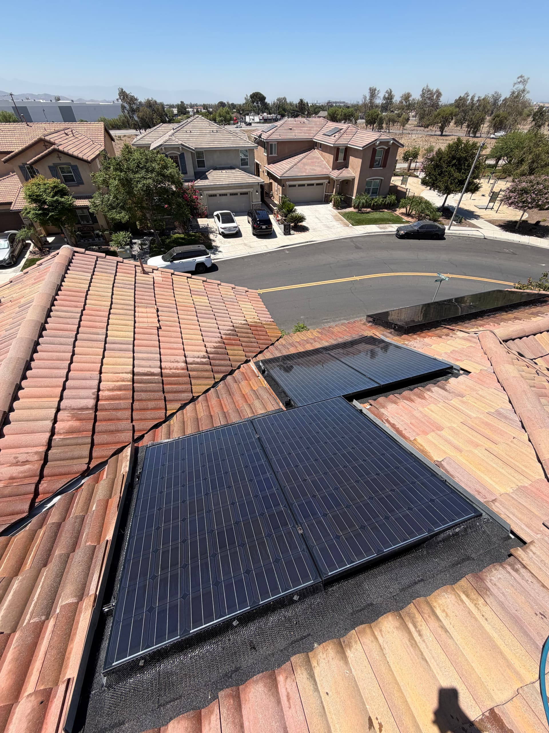 Gallery photos for Solar Panel Cleaning and Bird Proofing in Fontana: Image #1