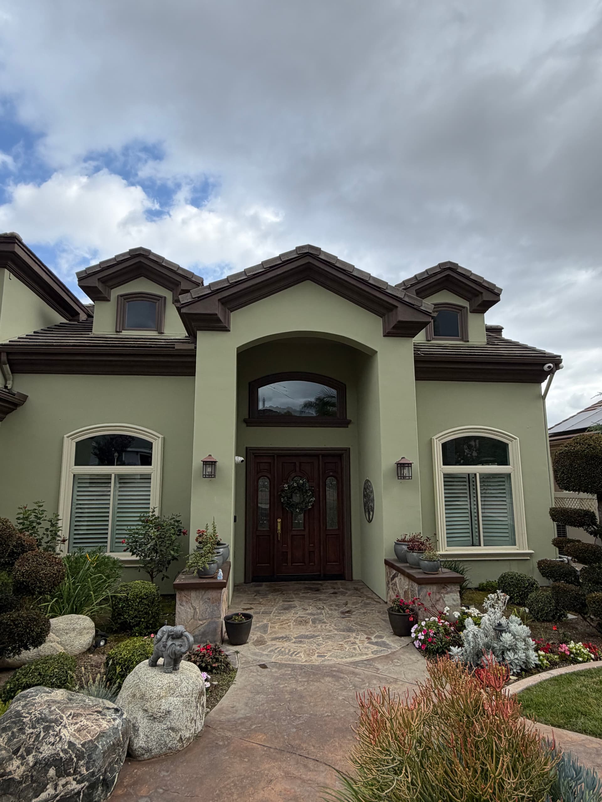 Solar Panel Cleaning and Window Cleaning at an Upland Home image