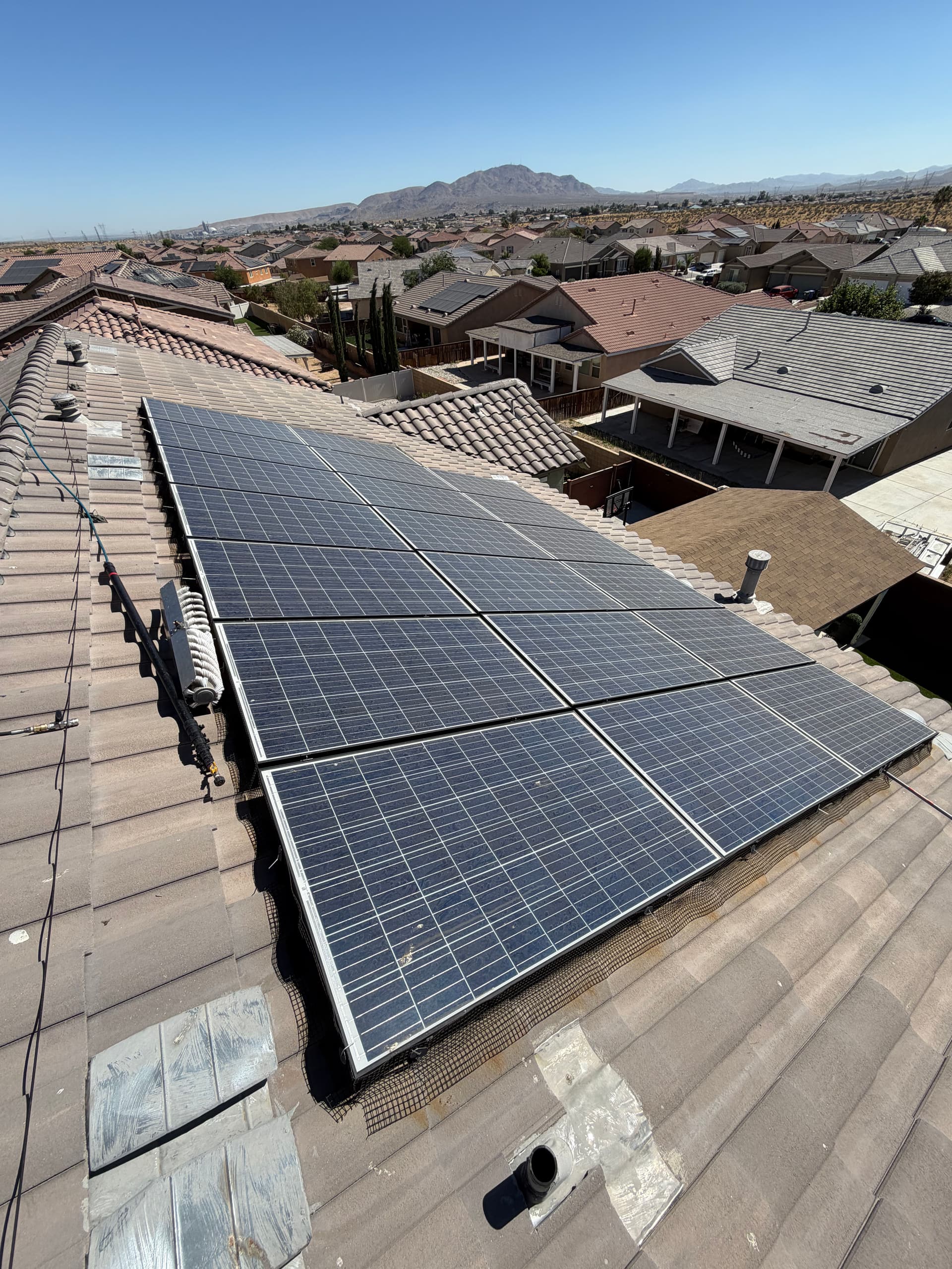 Gallery photos for Solar Panel Cleaning and Bird Proofing in Victorville: Image #3