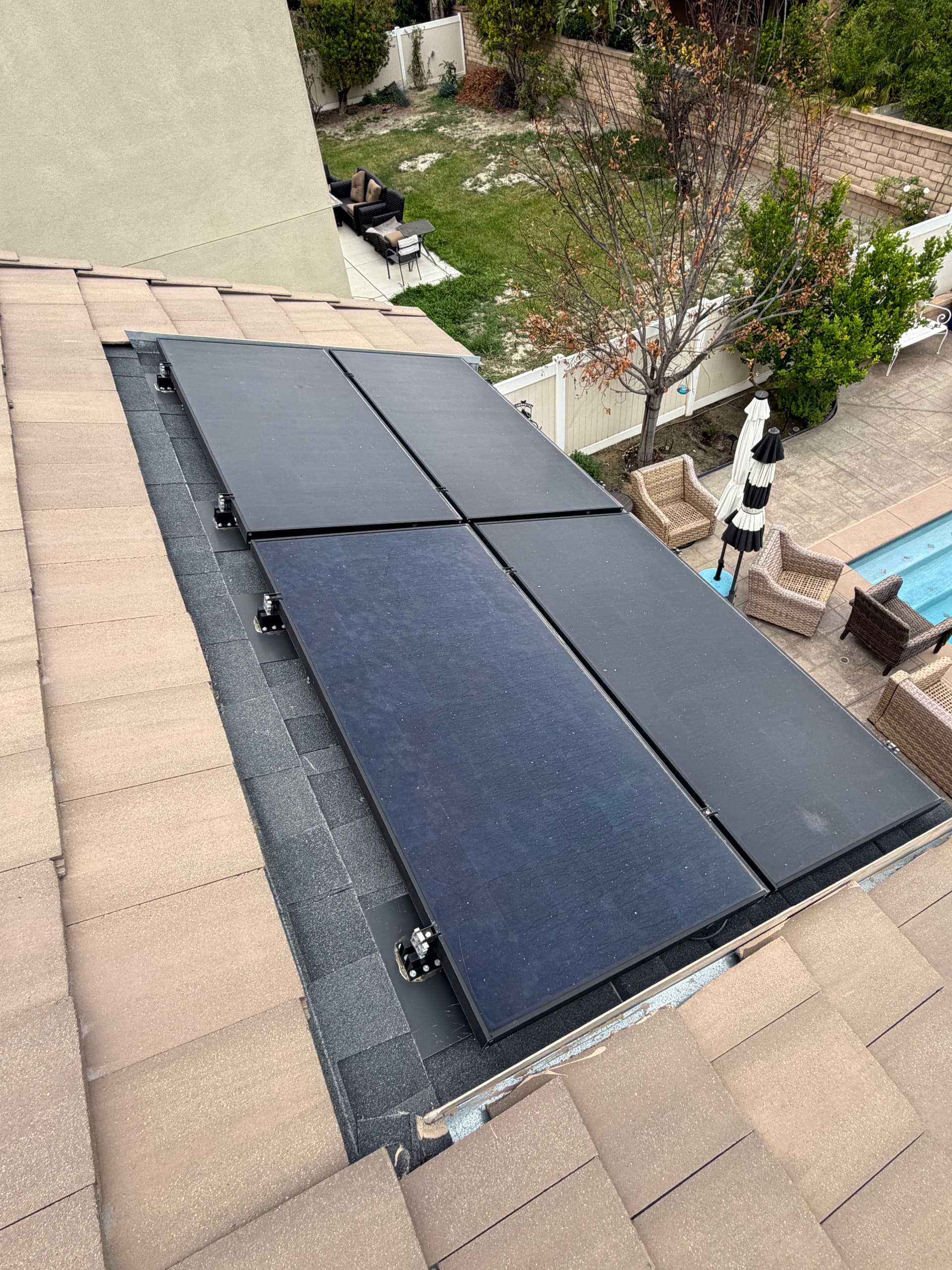 Gallery photos for Full Home Window and Solar Panel Cleaning Done Right: Image #2