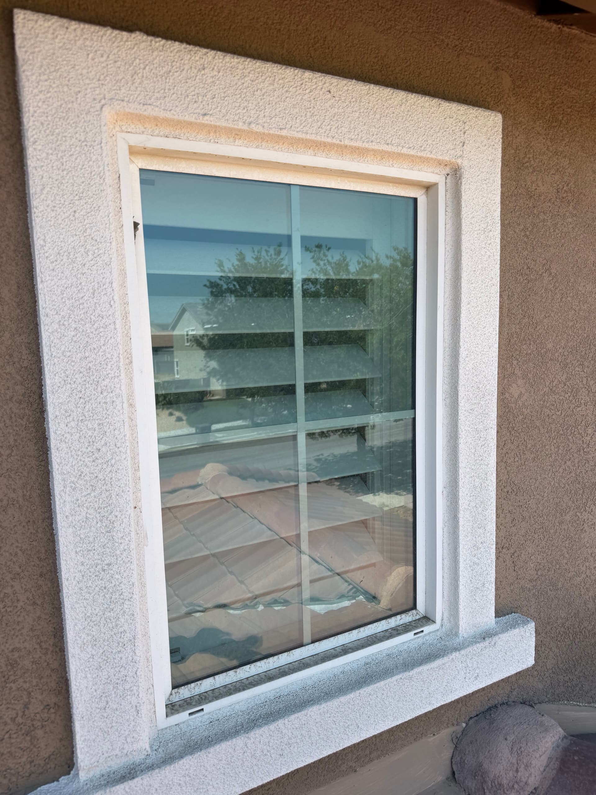 Gallery photos for Window Cleaning and Screen Repair Done Right in Riverside: Image #4