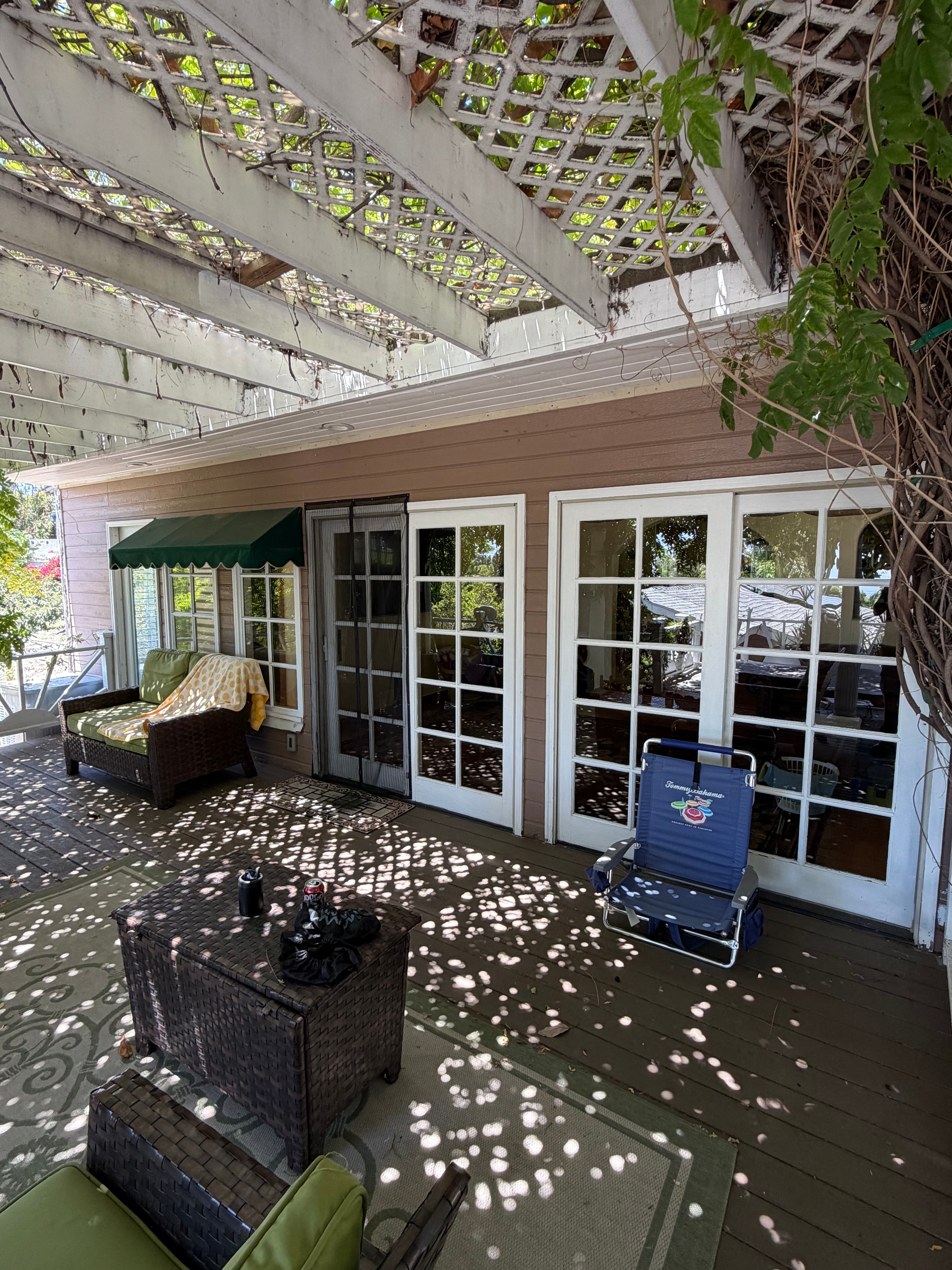 Project French Pane Window Cleaning at a Classic Upland Home image