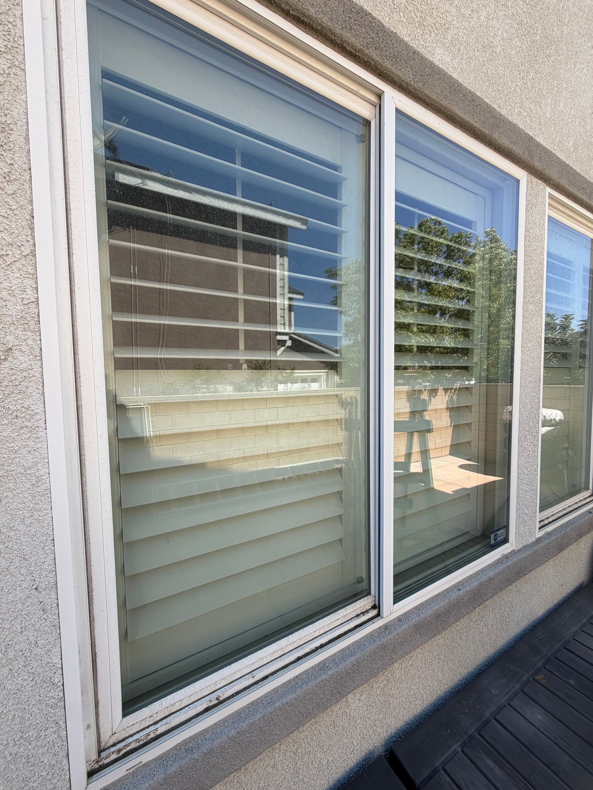 Gallery photos for Window Cleaning and Screen Service in Eastvale and Corona: Image #4