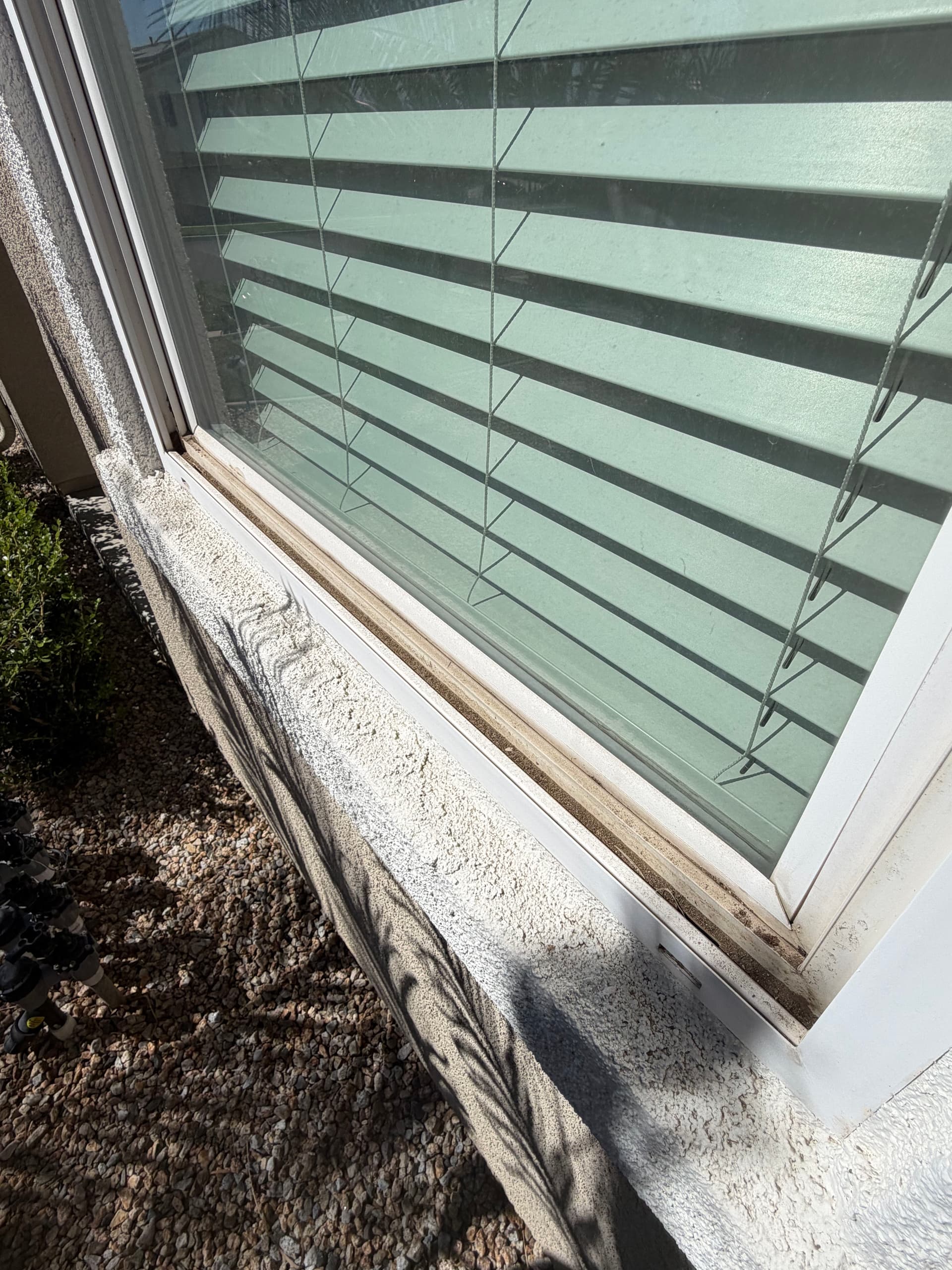 Gallery photos for 100 Panes of Crystal Clear Glass on a North Fontana Home: Image #8