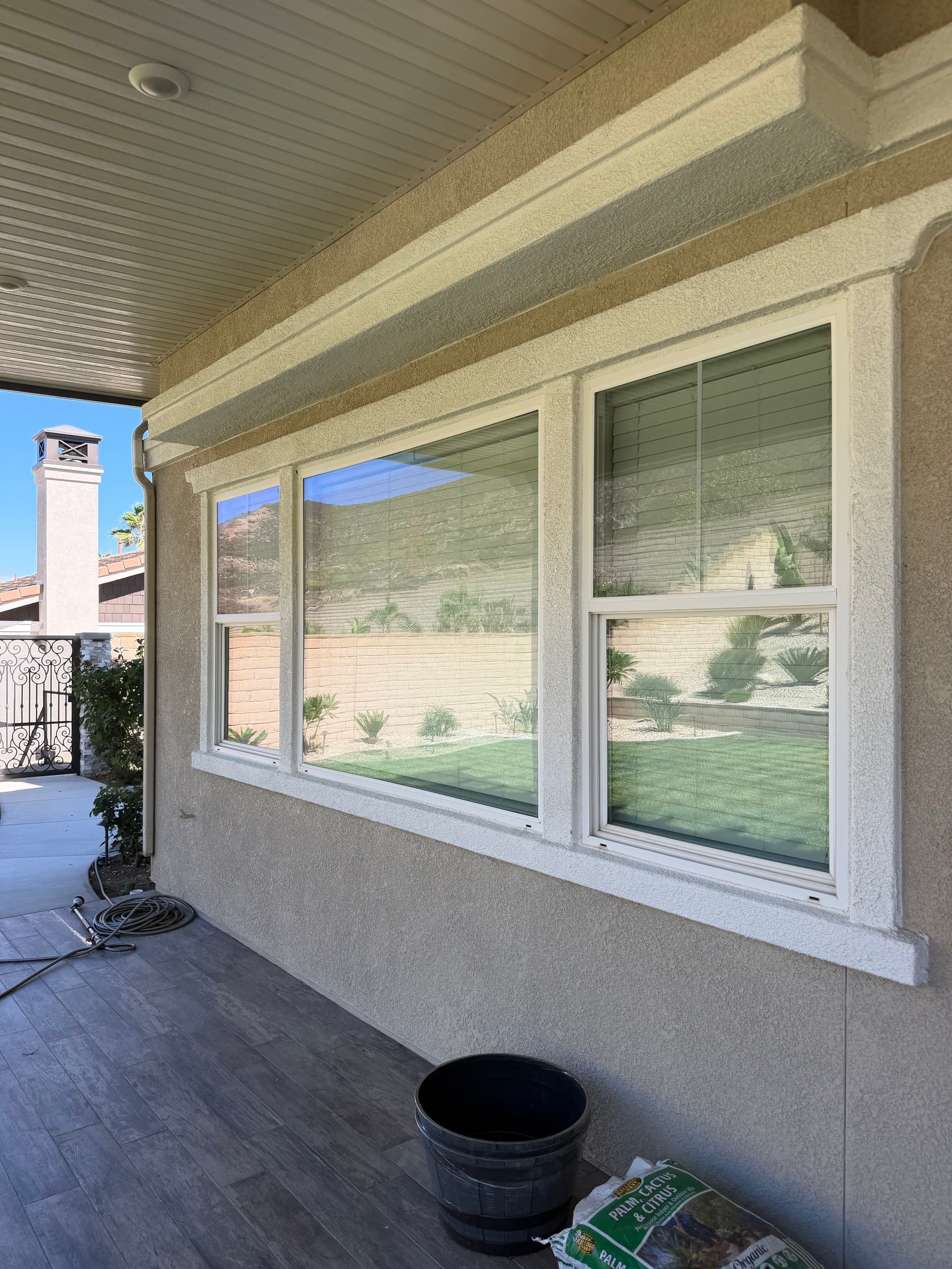 Gallery photos for 100 Panes of Crystal Clear Glass on a North Fontana Home: Image #3