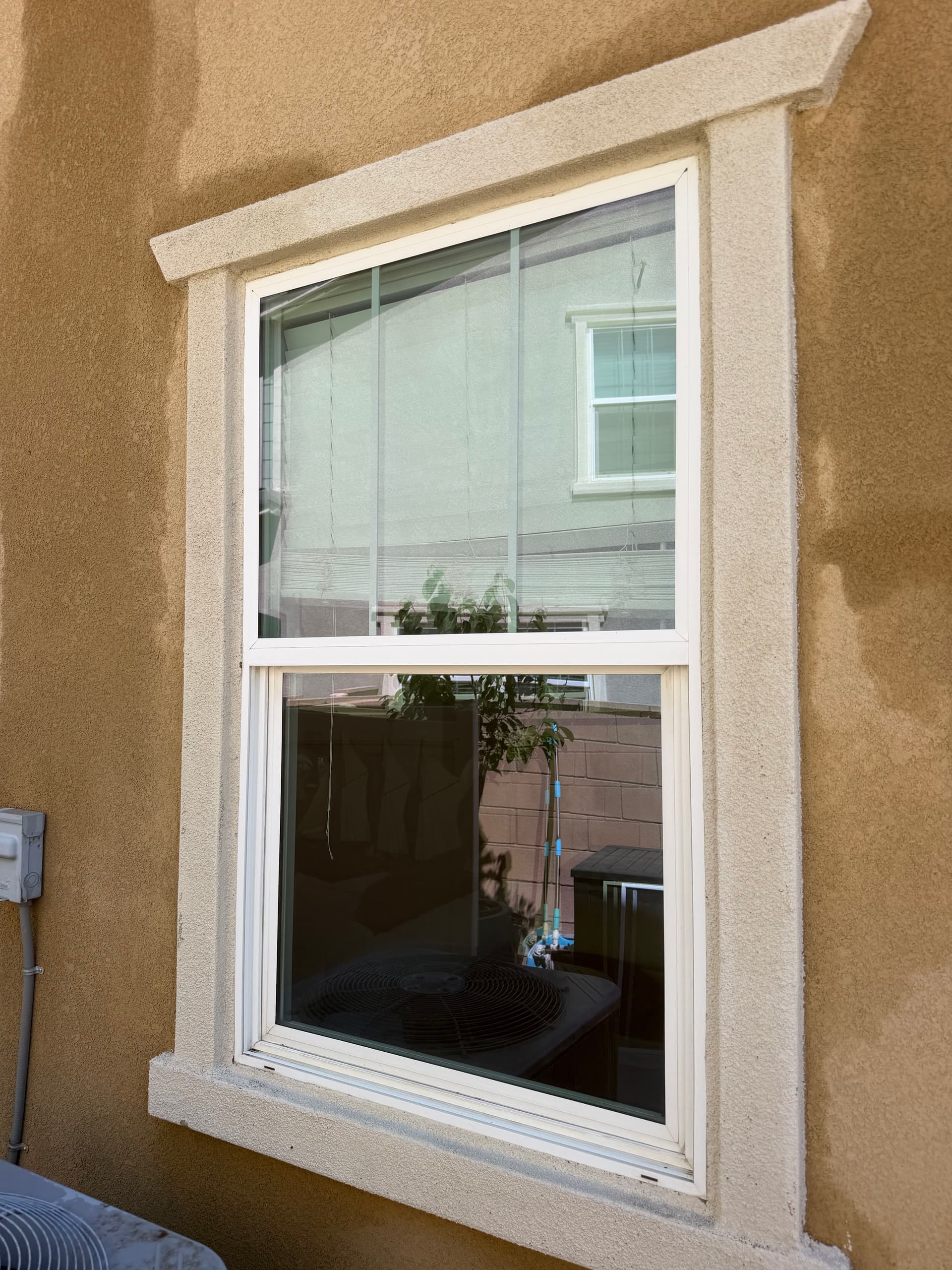 Gallery photos for Window Cleaning and Screen Cleaning at an Ontario Ranch Home: Image #1