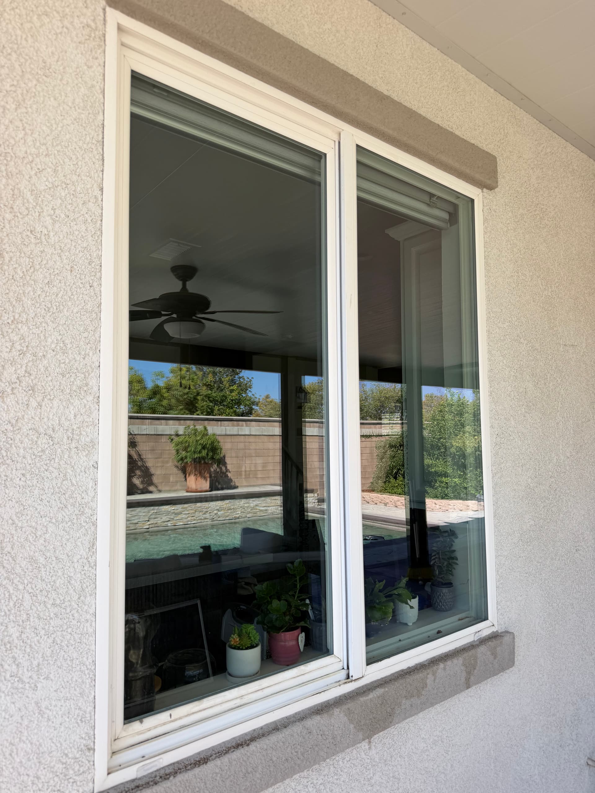 Gallery photos for Window Cleaning and Screen Service in Eastvale and Corona: Image #1