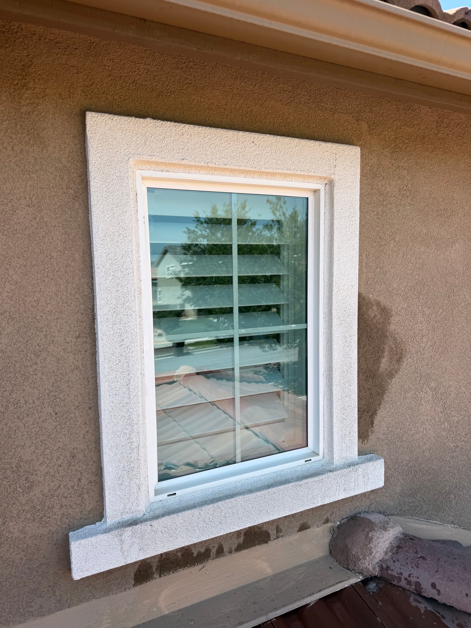 Gallery photos for Window Cleaning and Screen Repair Done Right in Riverside: Image #5