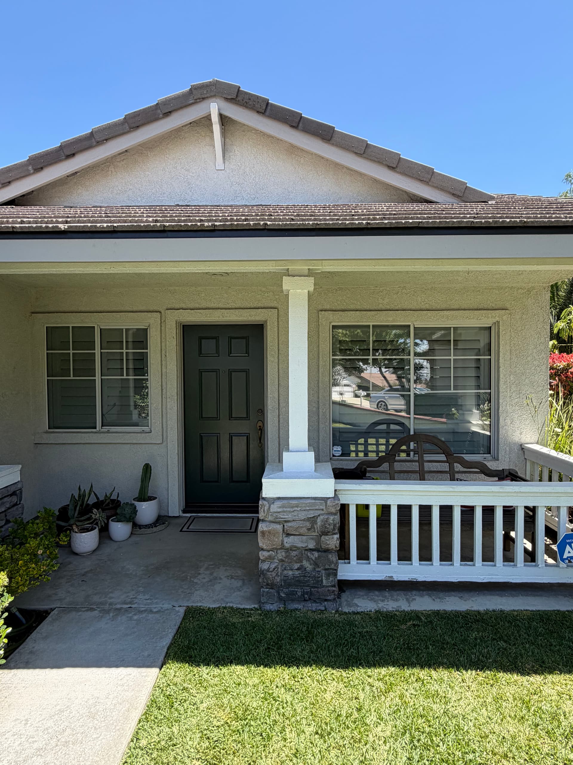 Gallery photos for Solar Panel and Window Cleaning in Rancho Cucamonga: Image #4