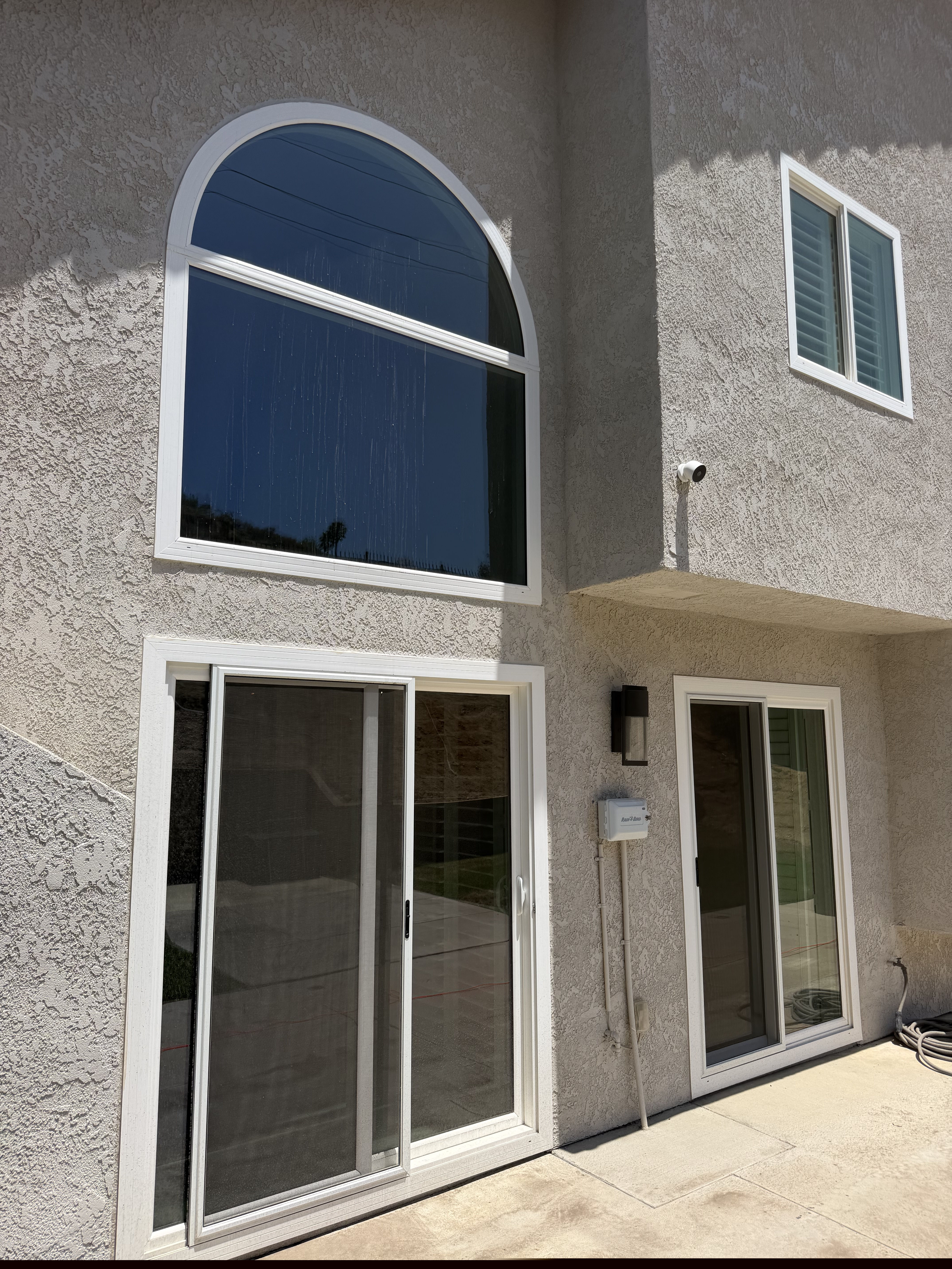 Gallery photos for Roof Algae Removal and Full Window Cleaning on a Southern California Home: Image #5