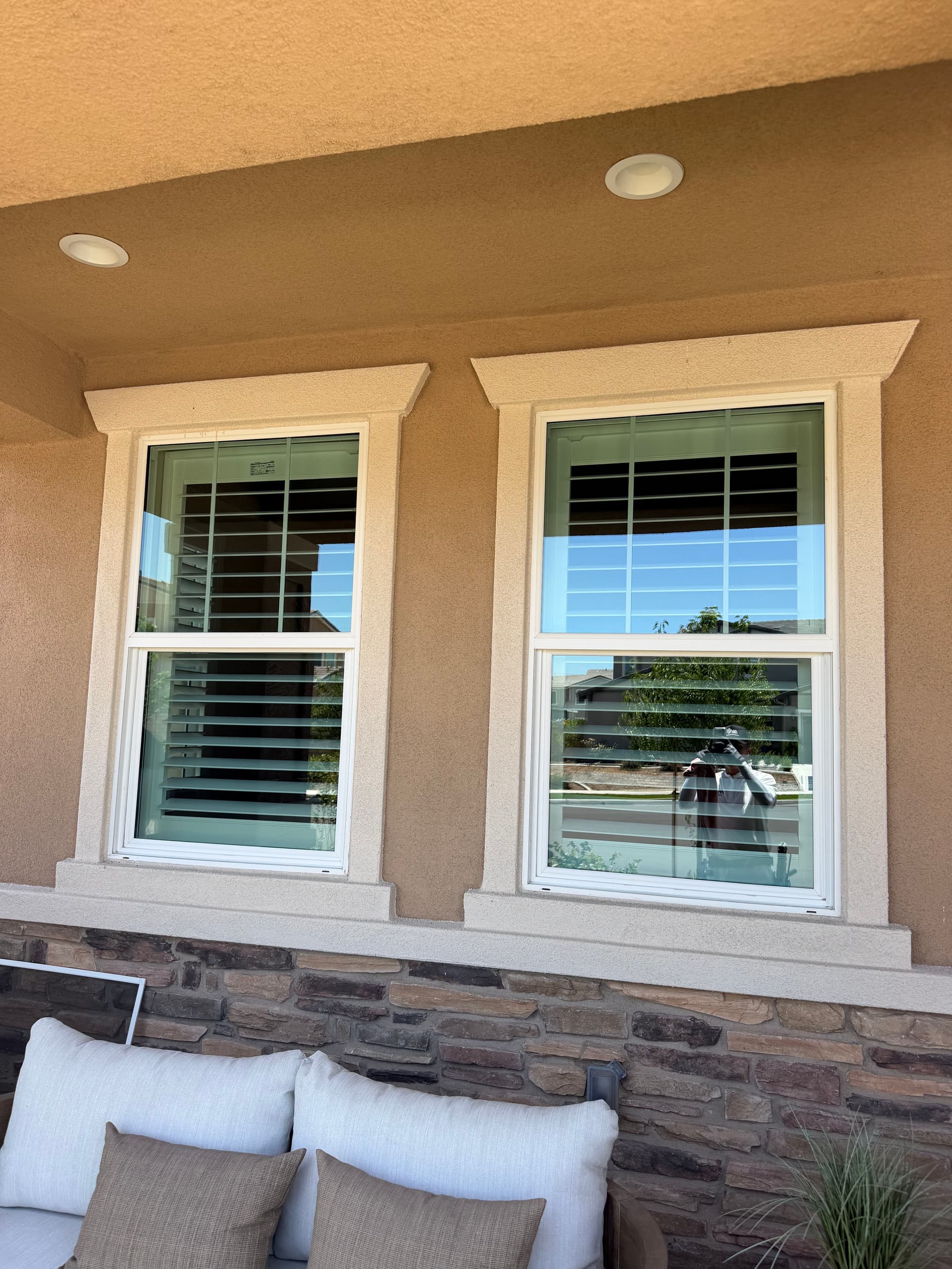 Window Cleaning and Screen Service at a Menifee Home image