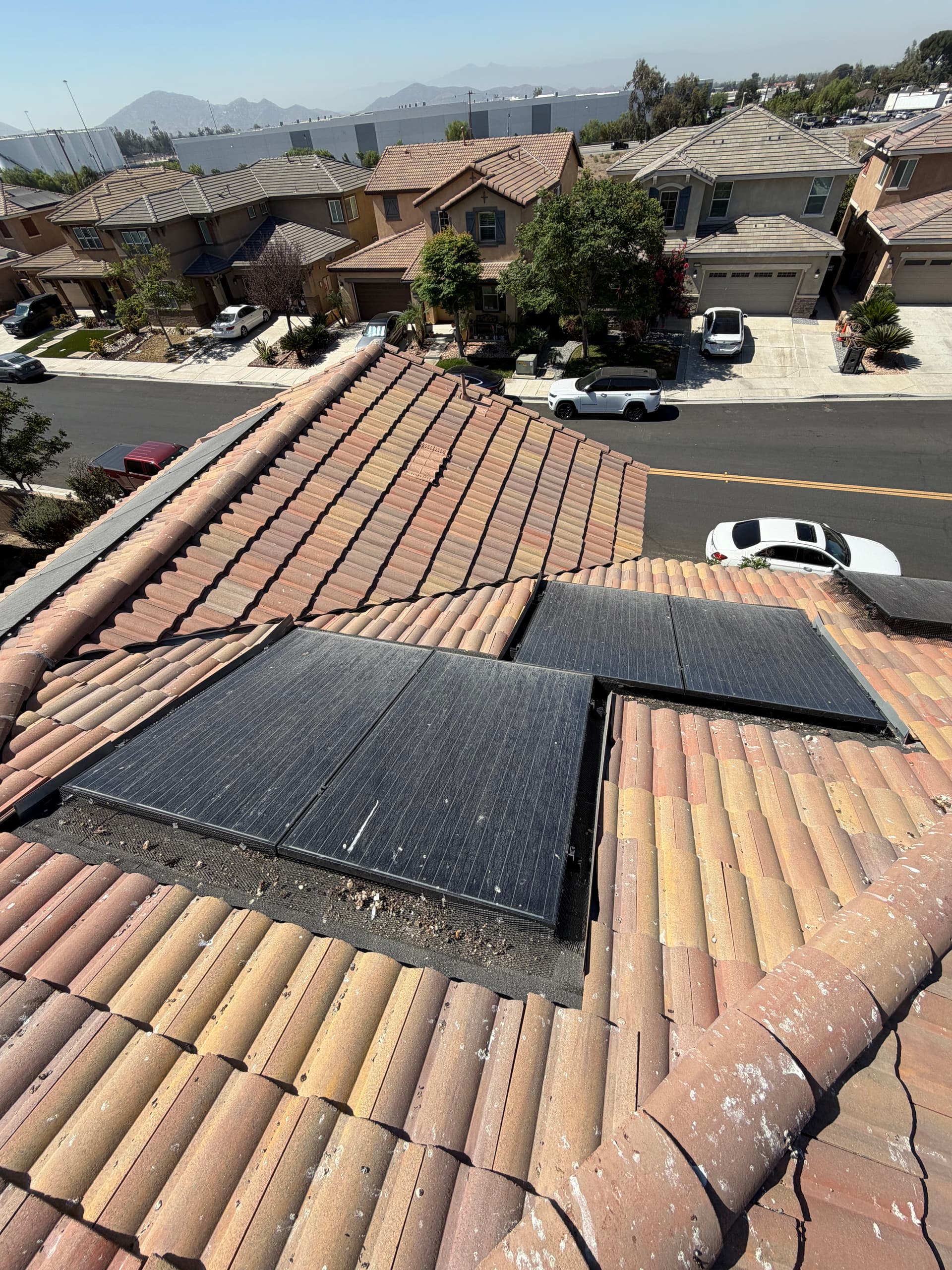 Gallery photos for Solar Panel Cleaning and Bird Proofing in Fontana: Image #7