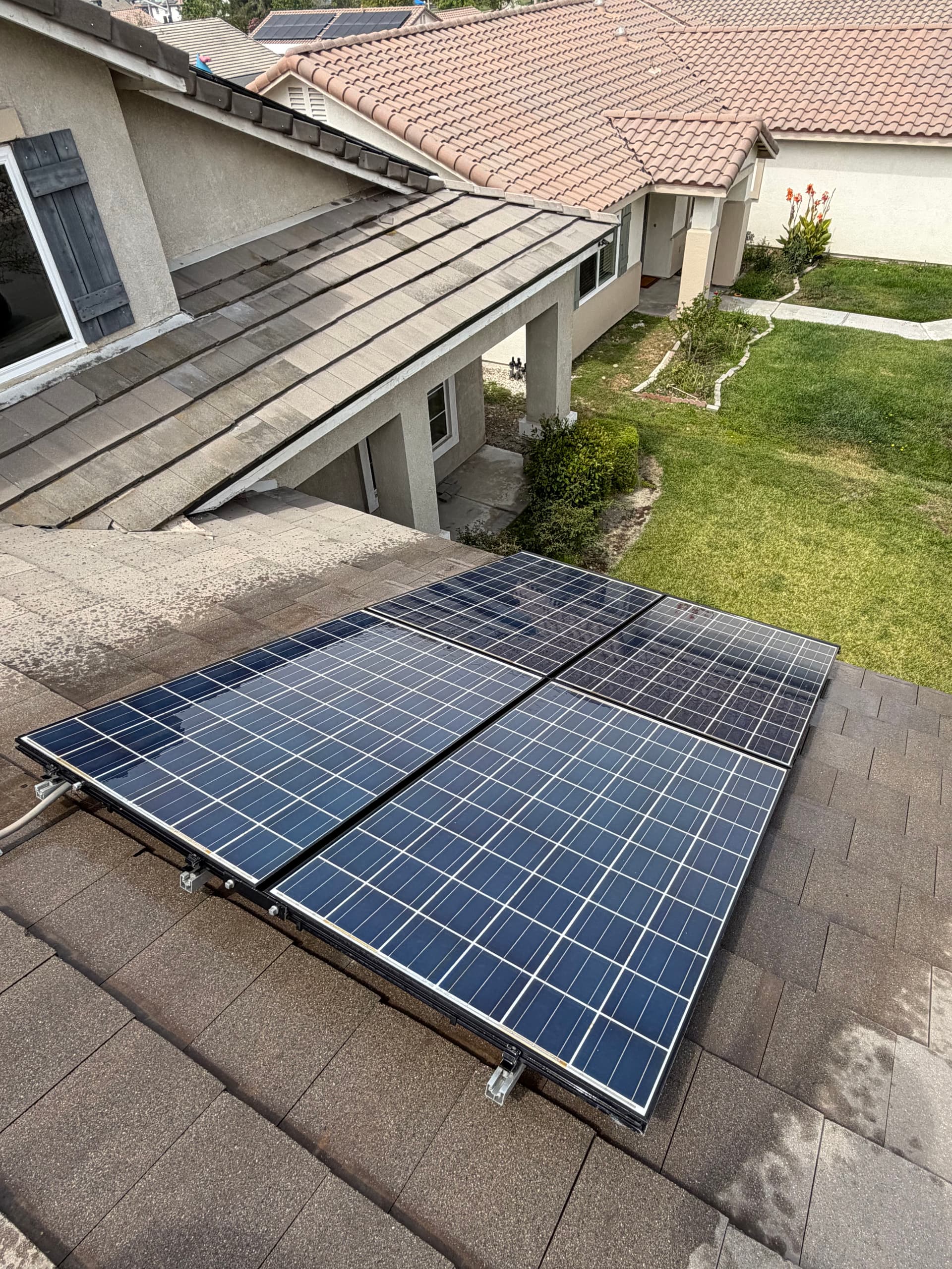 Gallery photos for Biannual Solar Panel Cleaning in Fontana: Image #3