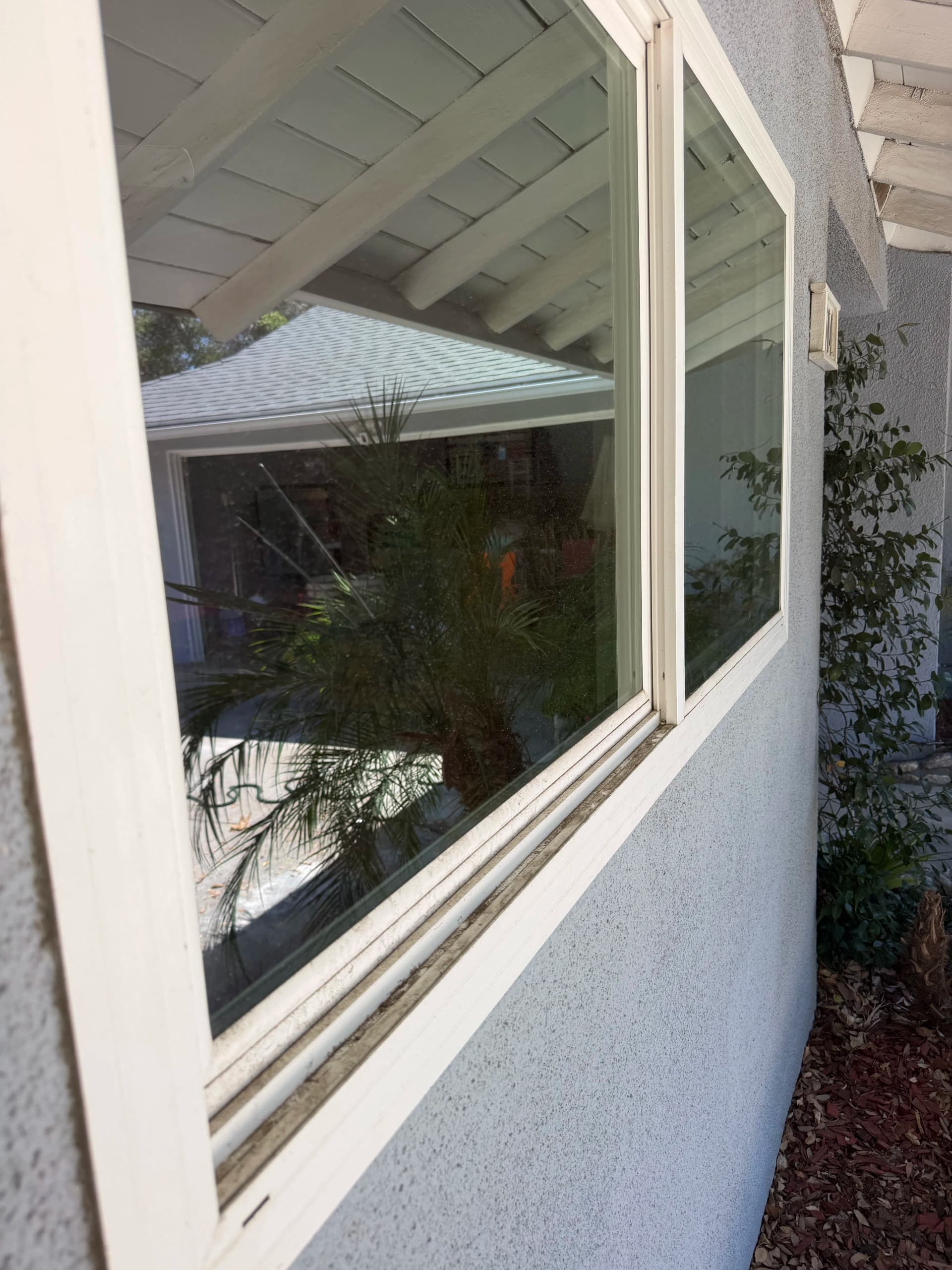 Gallery photos for Professional Window Cleaning Done Right in Upland: Image #4