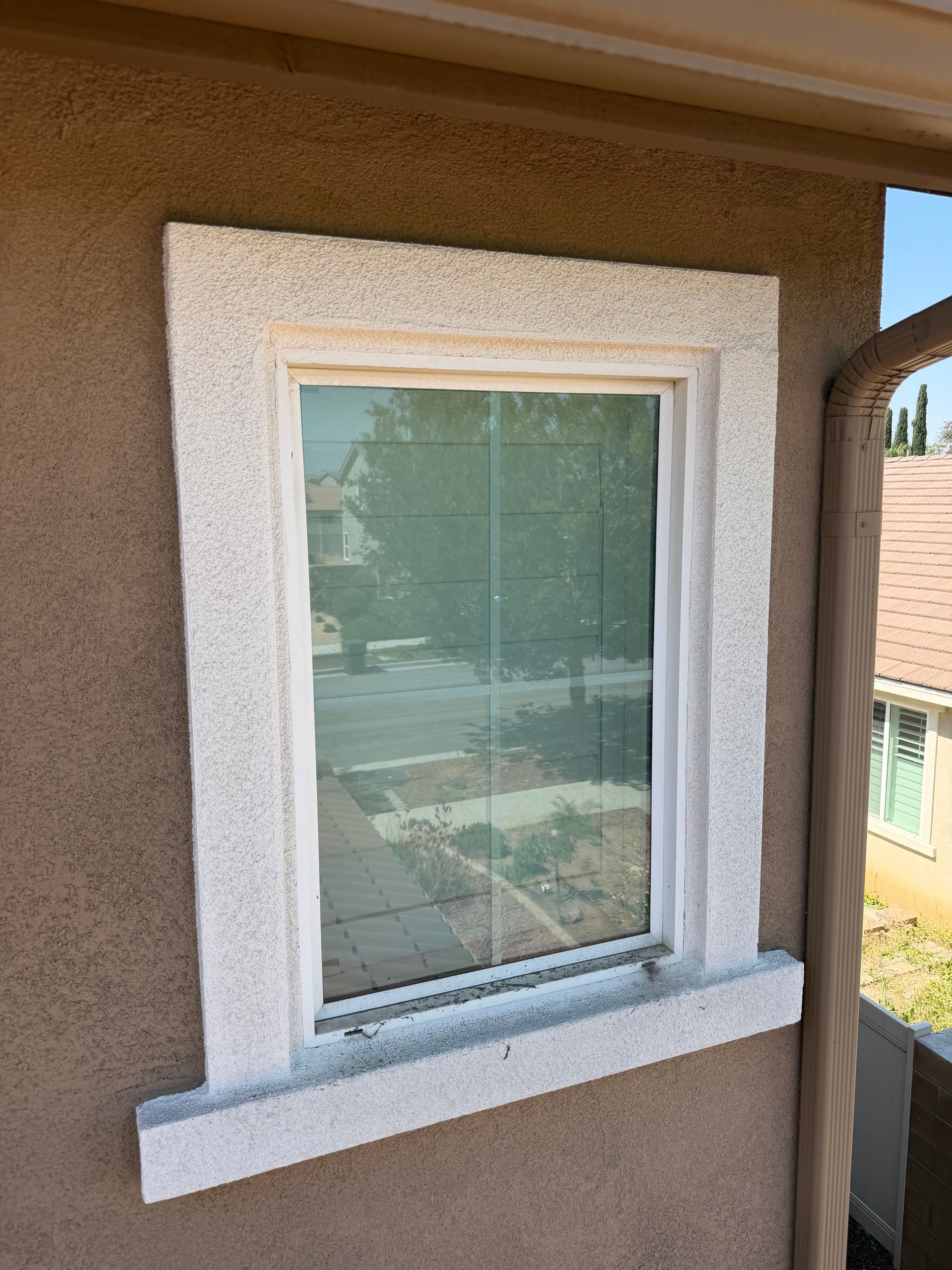 Gallery photos for Window Cleaning and Screen Repair Done Right in Riverside: Image #6