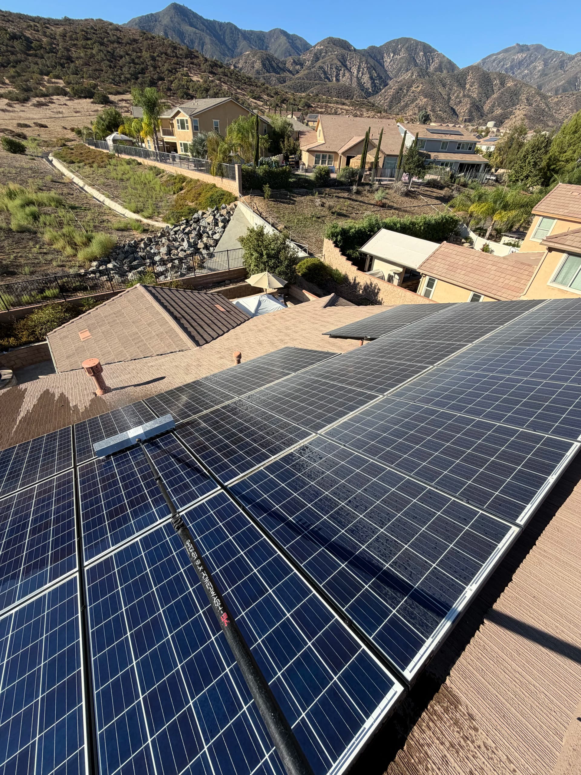 Gallery photos for Solar Panel Cleaning in Temescal Valley: Image #3