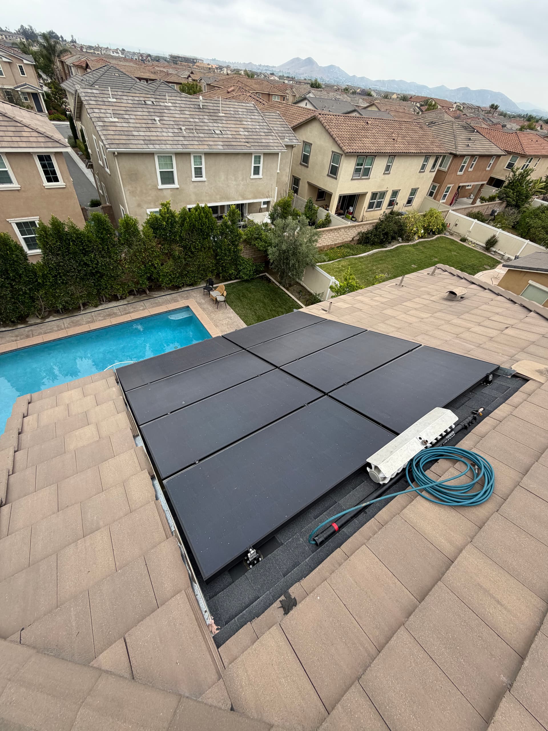 Gallery photos for Full Home Window and Solar Panel Cleaning Done Right: Image #3