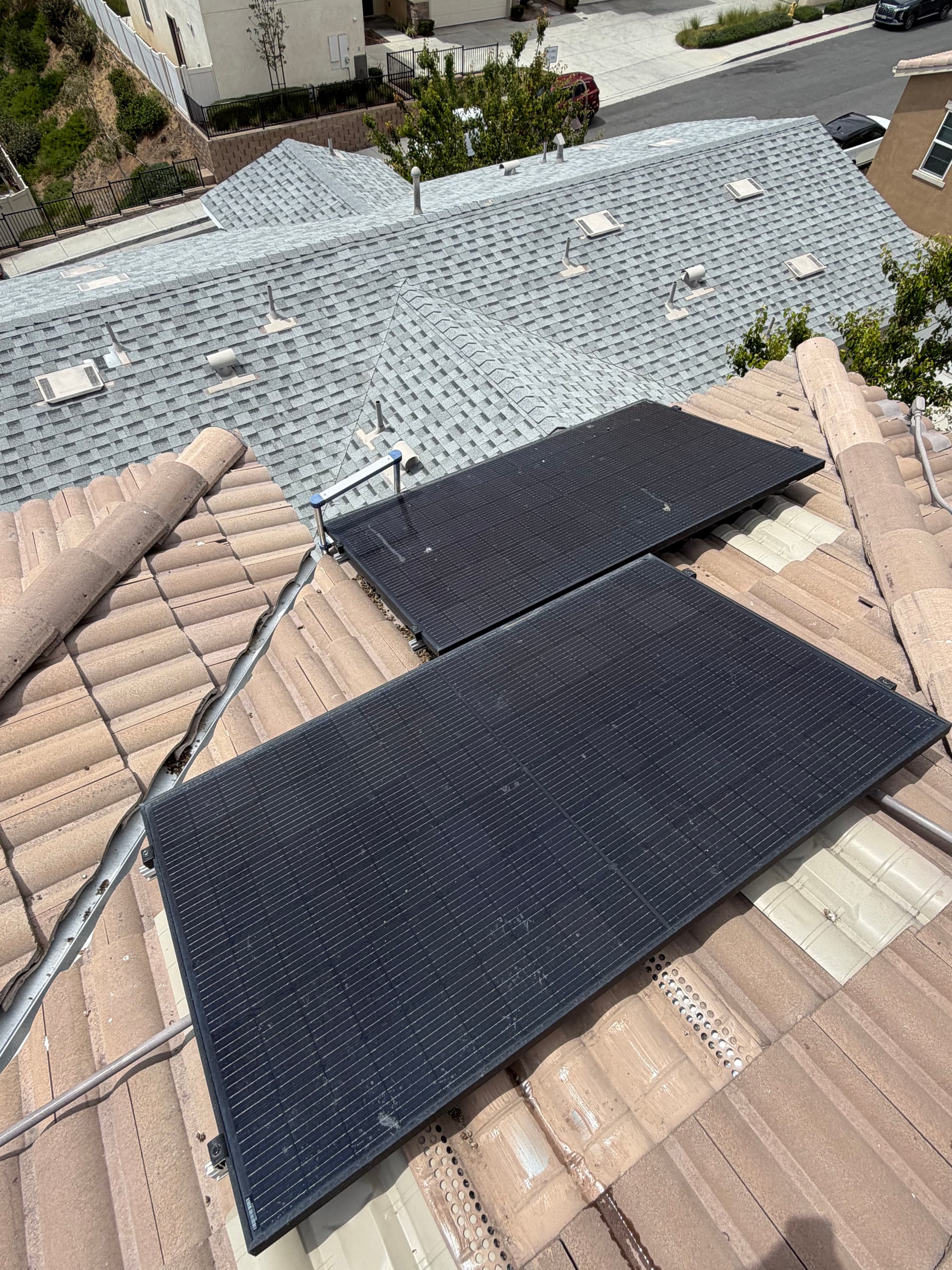 Gallery photos for Solar Panel Cleaning on a 3-Story Townhome in Jurupa Valley: Image #2