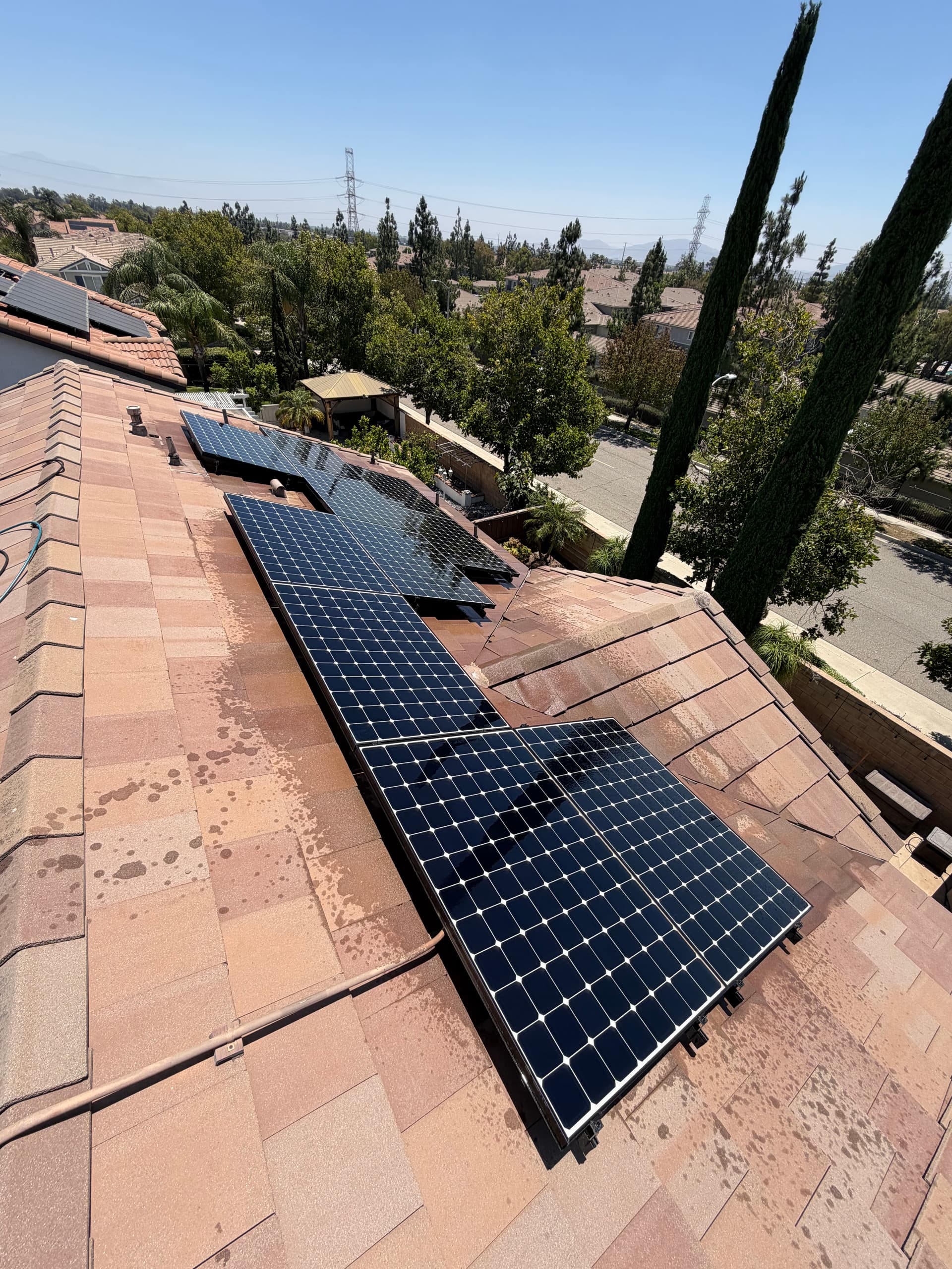 Gallery photos for Solar Panel and Window Cleaning Done Right in Rancho Cucamonga: Image #2