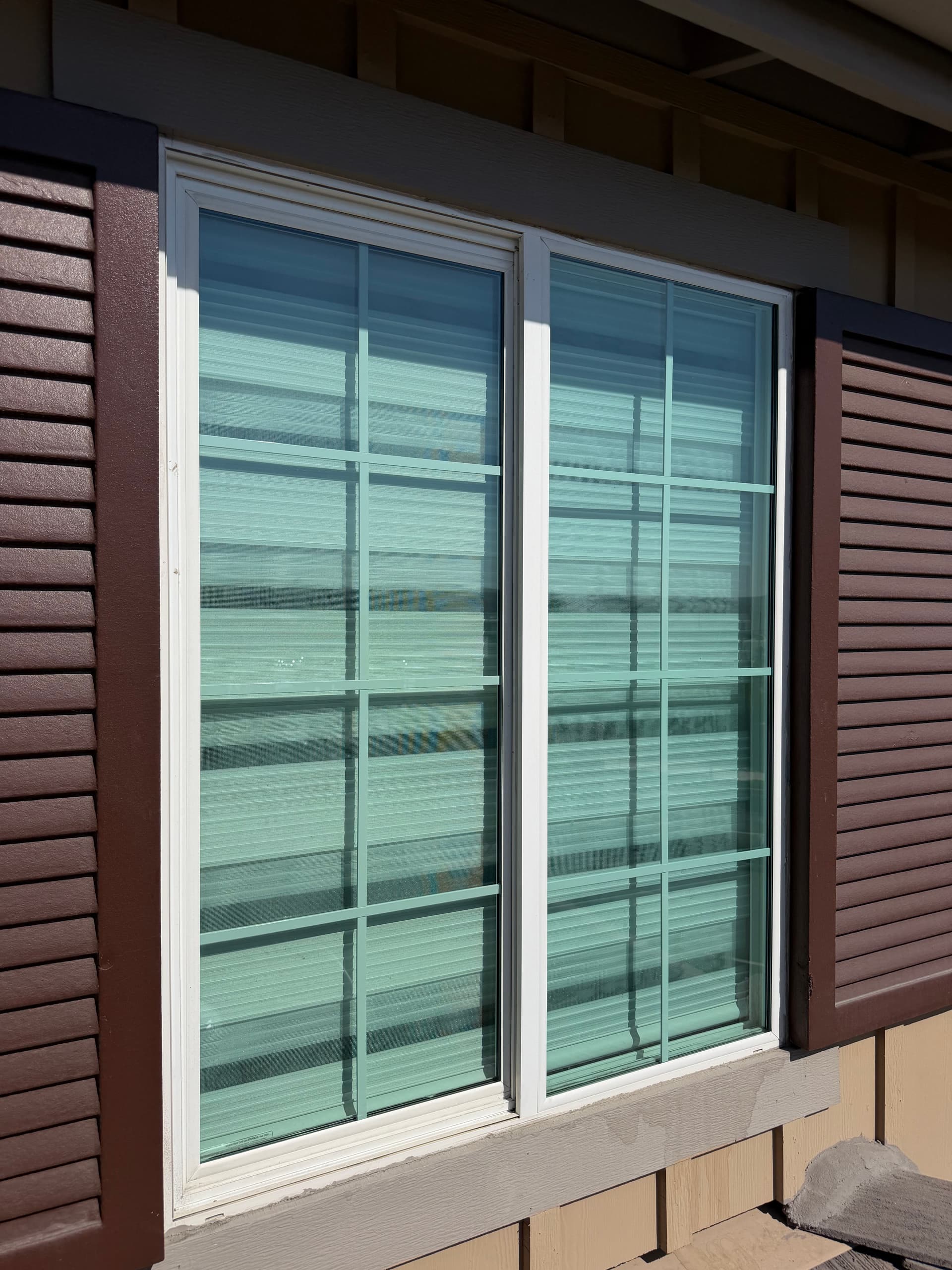 Gallery photos for Solar Panel and Window Cleaning in Corona's Eagle Glen: Image #2