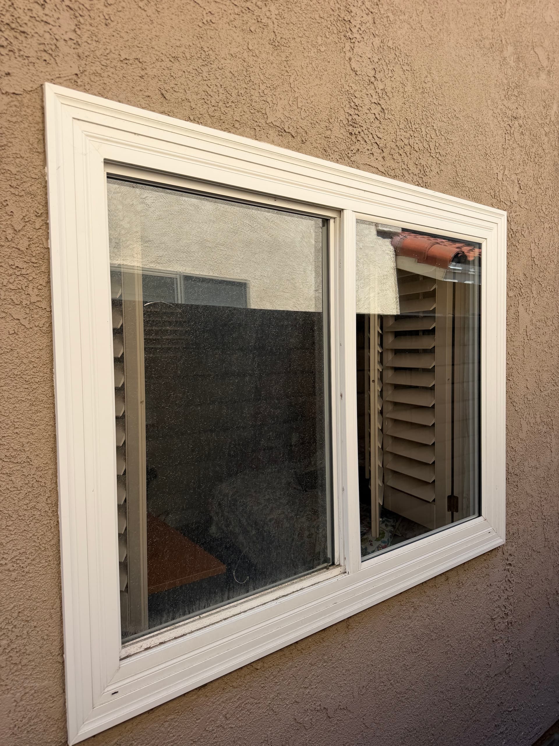 Gallery photos for Professional Window Cleaning for a Chino Hills Home: Image #2