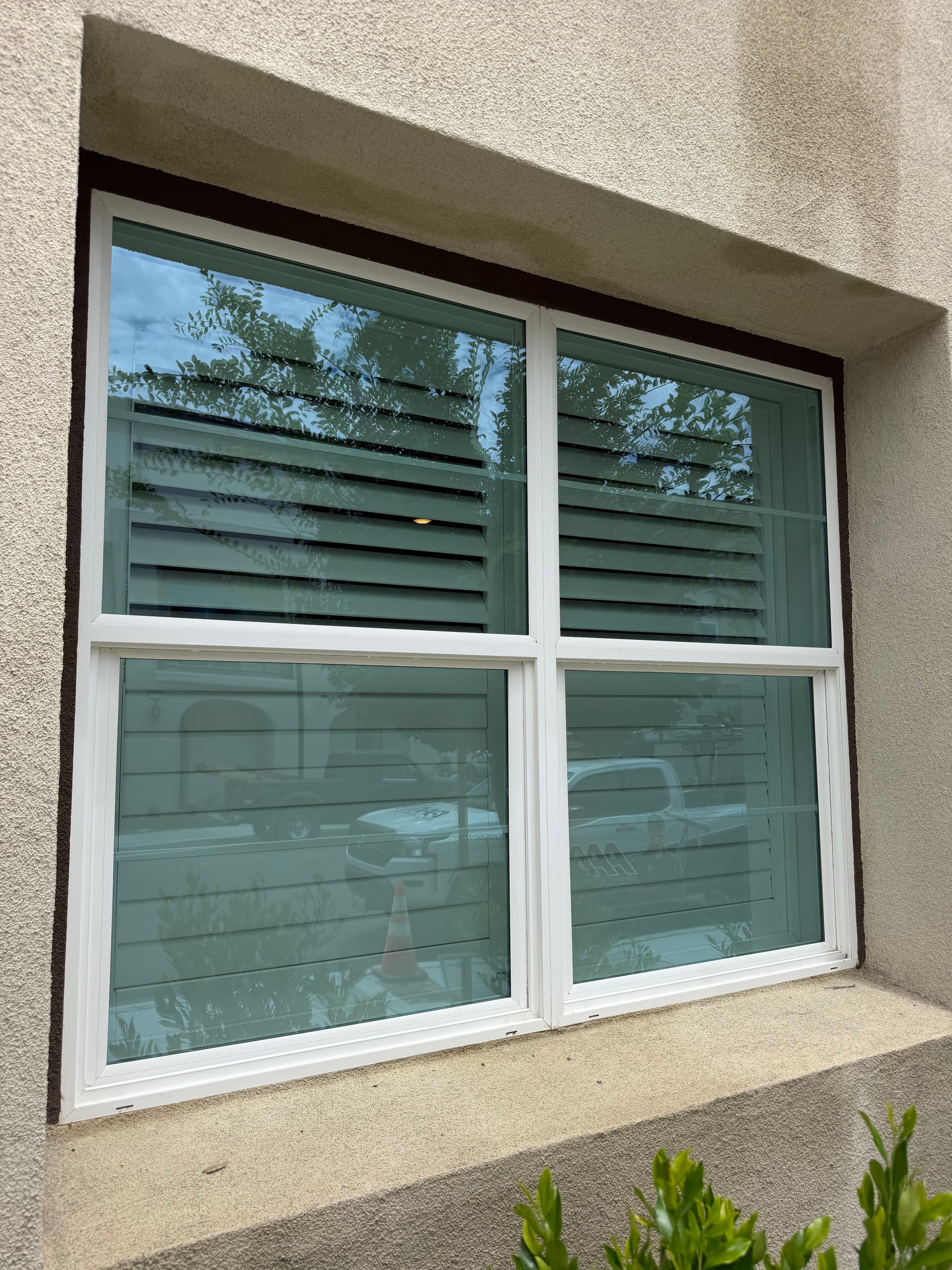 Gallery photos for Glass and Screen Window Cleaning in Ontario Ranch: Image #7